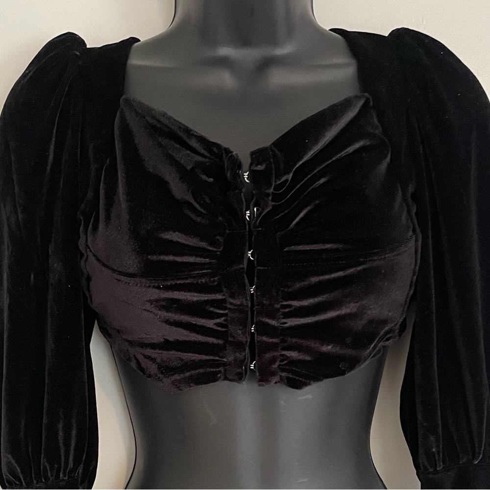 Velvet crop shirt.